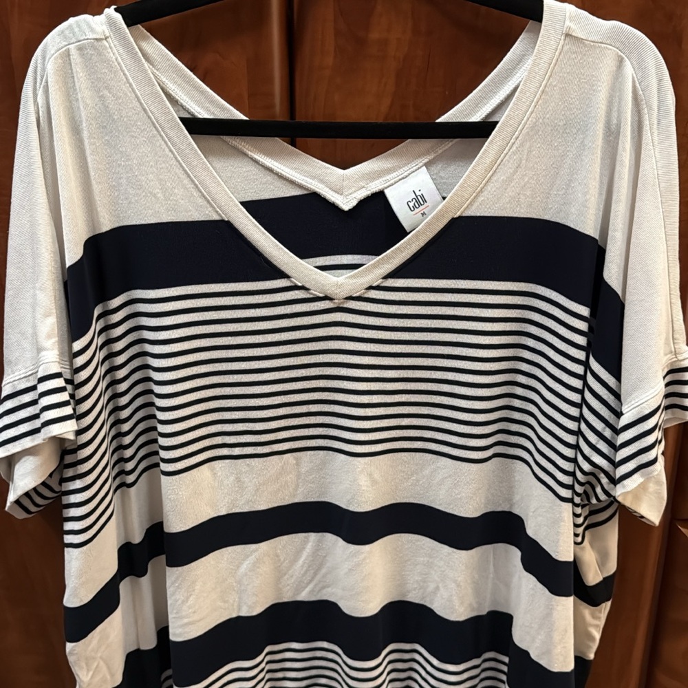 Cabi Women's White & Navy Striped V-Neck Top